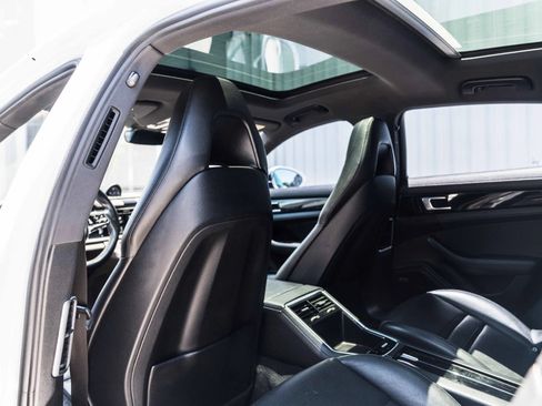 Used 2018 Porsche Panamera 4 AWD/4WD image 22