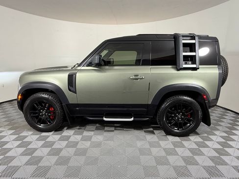 Used 2022 Land Rover Defender 90 X-Dynamic S AWD/4WD image 2