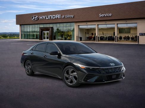 New 2026 Hyundai Elantra SEL Sport FWD image 7