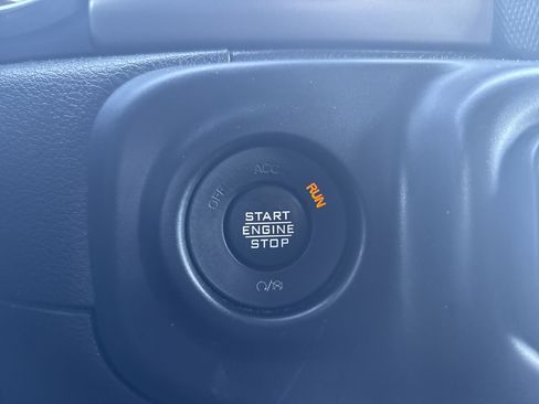 Used 2021 Jeep Wrangler Unlimited Sport image 26