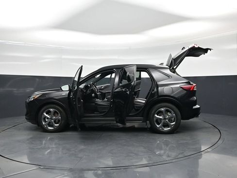 Used 2023 Ford Escape ST-Line w/ Tech Pack #1 FWD image 29
