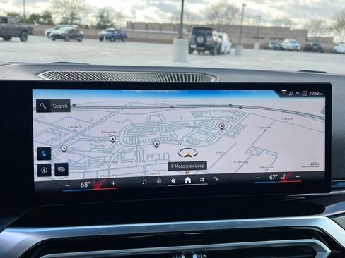 Used 2024 BMW i4 eDrive40 image 21