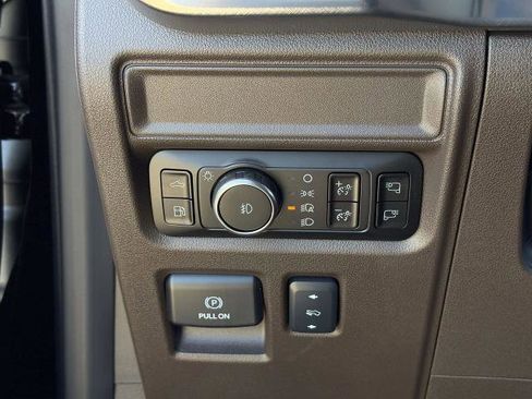 New 2025 Ford F150 King Ranch w/ FX4 Off-Road Package image 24