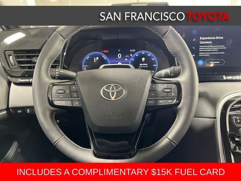 Certified 2024 Toyota Mirai XLE image 32