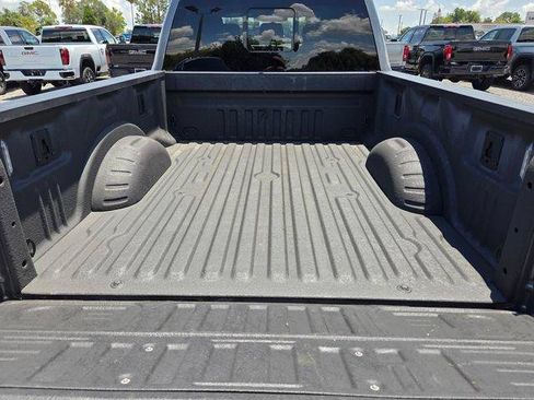 Used 2023 Ford F250 Lariat AWD/4WD image 16