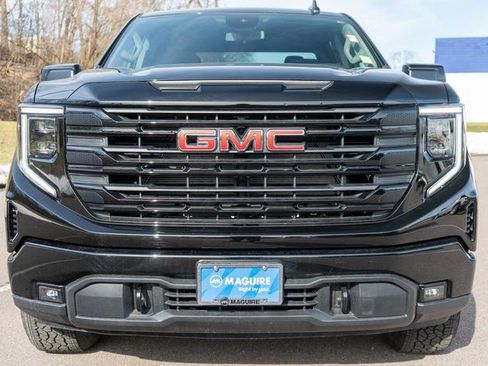 Used 2026 GMC Sierra 1500 Elevation w/ Elevation Select Package AWD/4WD image 3