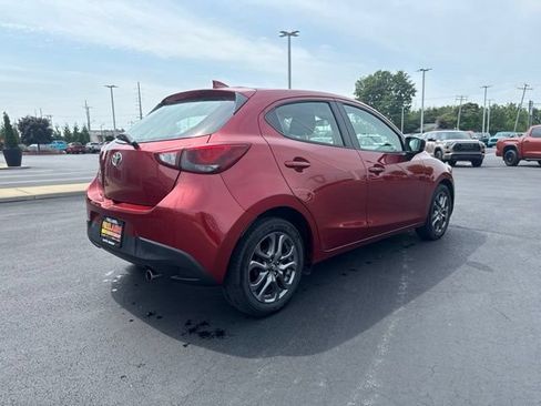 Used 2020 Toyota Yaris LE FWD image 7