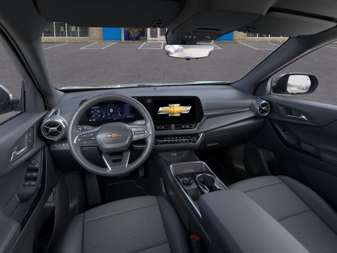 New 2027 Chevrolet Equinox LT w/ Convenience Package II FWD image 15