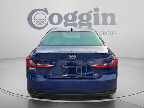 Used 2025 Toyota Camry LE FWD image 3