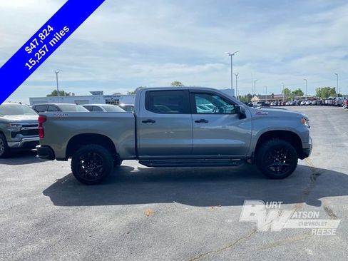 Used 2023 Chevrolet Silverado 1500 LT Trail Boss w/ Convenience Package II AWD/4WD image 8