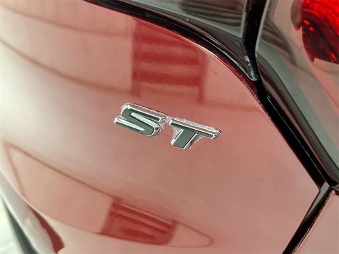 Used 2024 Buick Encore GX Sport Touring w/ Comfort Package image 26