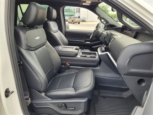 New 2025 Ford Expedition Max Platinum w/ Stealth Performance Package image 55