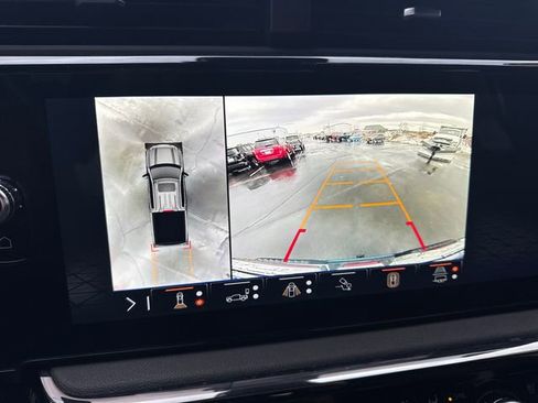 Used 2024 GMC Sierra 1500 AT4 w/ Technology Package image 23