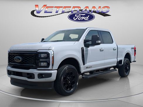New 2026 Ford F250 Lariat w/ Black Appearance Package image 1