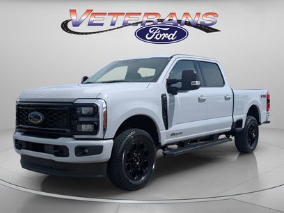 New 2026 Ford F250 Lariat w/ Black Appearance Package