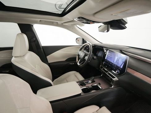 Certified 2023 Lexus RX 350 w/ Cold Area Package image 20