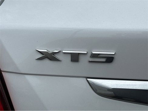 Certified 2024 Cadillac XT5 Premium Luxury image 35