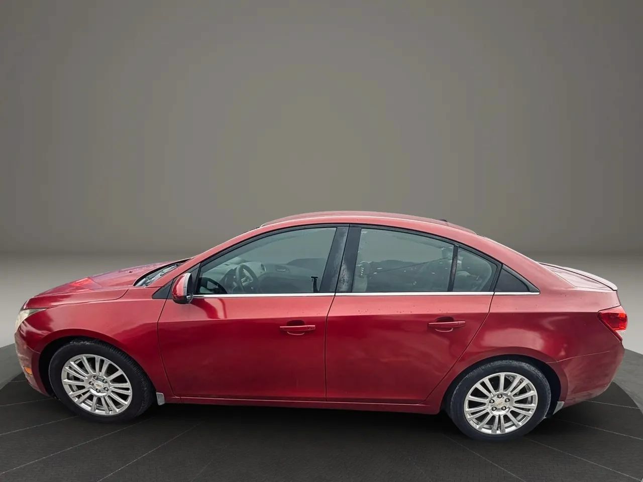 Used 2011 Chevrolet Cruze Eco FWD image 2