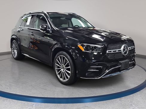 Used 2024 Mercedes-Benz GLE 450 4MATIC image 3
