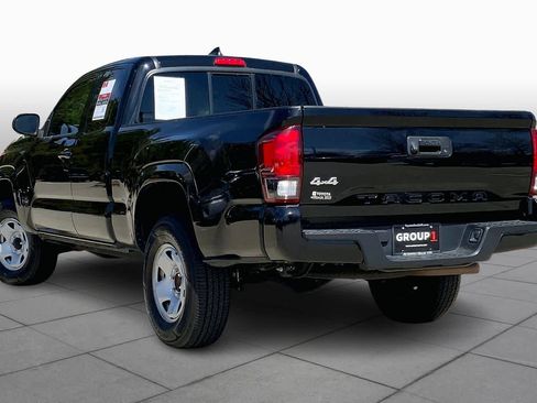 Used 2021 Toyota Tacoma SR w/ SR Convenience Package image 11