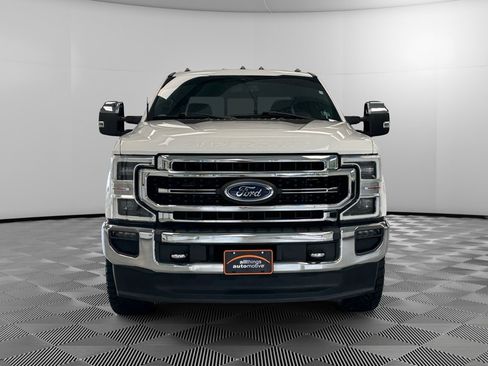Used 2022 Ford F250 Lariat w/ Lariat Ultimate Package AWD/4WD image 3