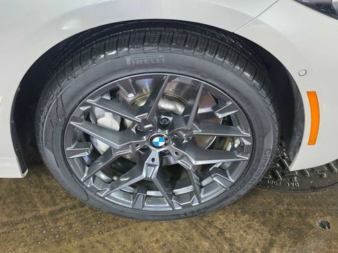 Used 2025 BMW 330i xDrive Sedan w/ M Sport Package image 9