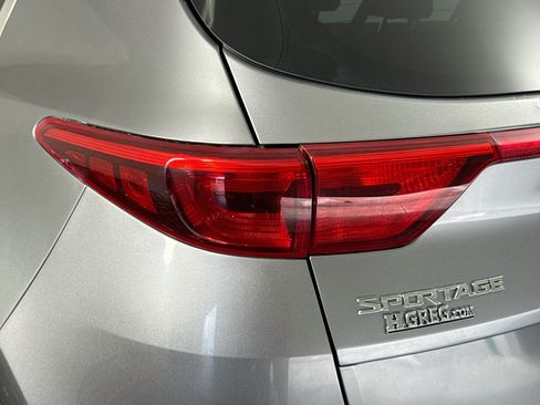 Used 2019 Kia Sportage LX AWD/4WD image 35