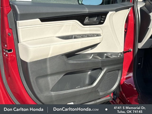 New 2027 Honda Odyssey Touring image 11