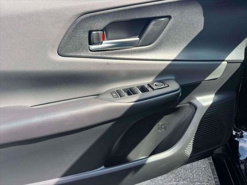 Certified 2024 Toyota Prius XLE AWD/4WD image 17