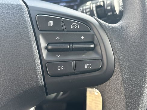 New 2026 Hyundai Venue SE image 22