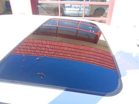 Used 2015 Toyota Camry XLE w/ Moonroof Package image 11