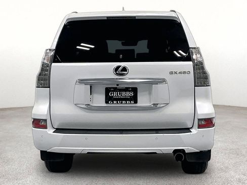 Used 2020 Lexus GX 460 Premium w/ Premium Package image 4