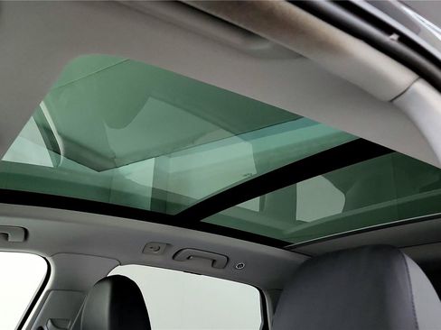 Used 2023 Audi Q7 3.0T Premium Plus image 14