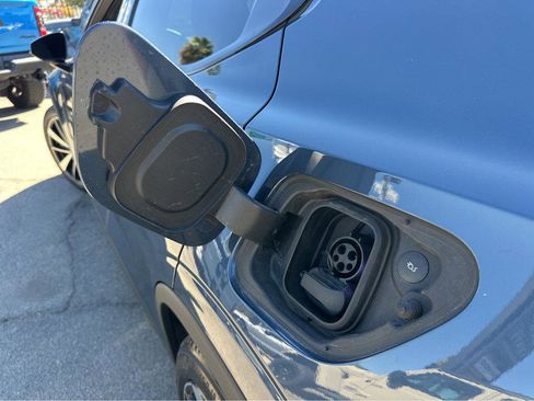 Used 2022 Polestar Polestar 2 image 38