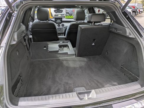 Used 2017 Mercedes-Benz GLA 250 4MATIC image 33