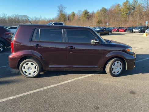 Used 2013 Scion xB image 6
