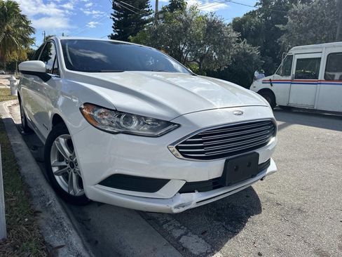 Used 2018 Ford Fusion S image 1