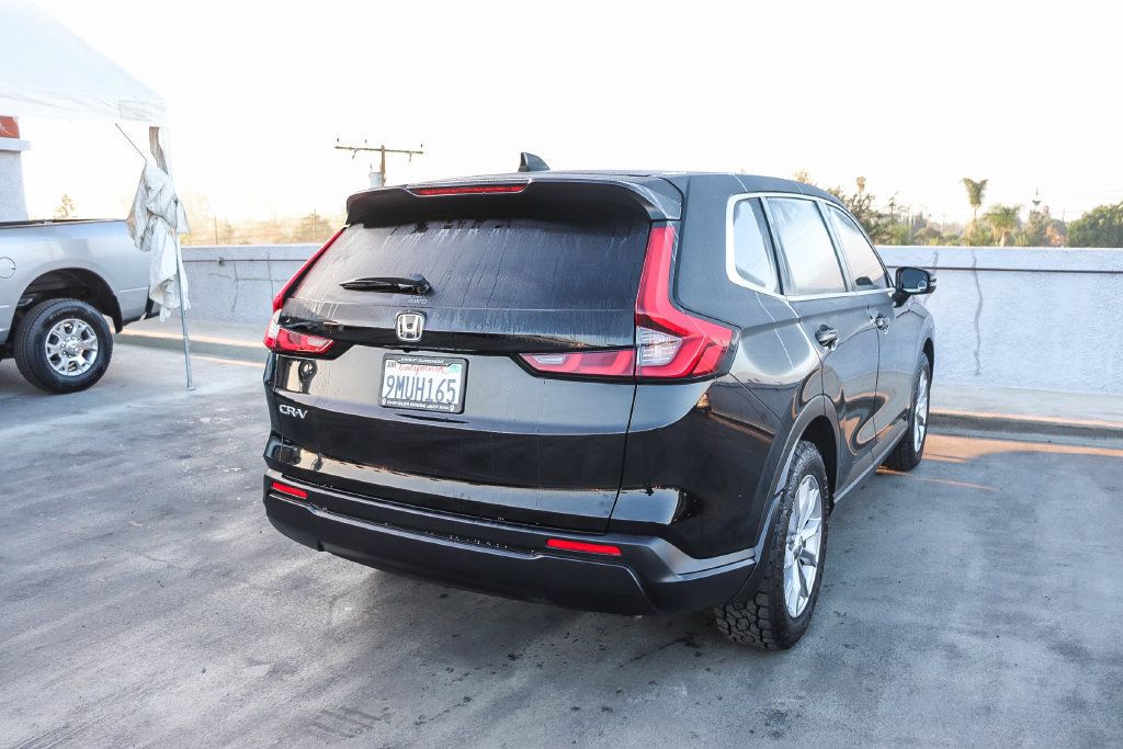 Used 2024 Honda CR-V EX image 9