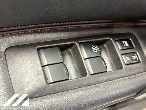 Used 2012 Nissan Rogue SL AWD/4WD image 20