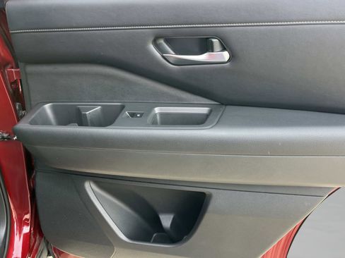 Used 2022 Nissan Pathfinder SL w/ SL Black Package image 21