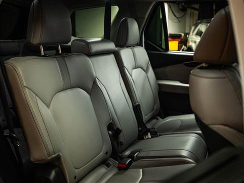 Used 2024 Honda Pilot EX-L image 13
