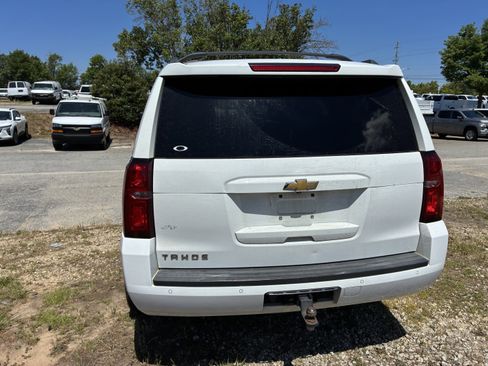 Used 2019 Chevrolet Tahoe LS w/ All-Season Package RWD image 8