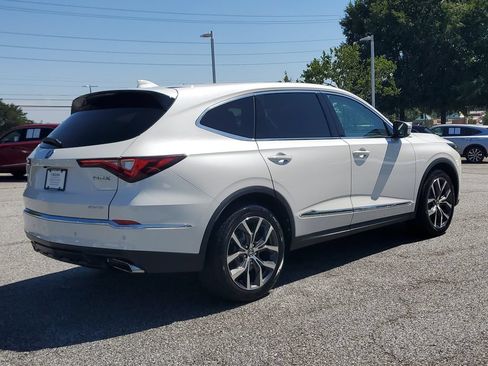 Certified 2024 Acura MDX w/ Technology Package AWD/4WD image 5
