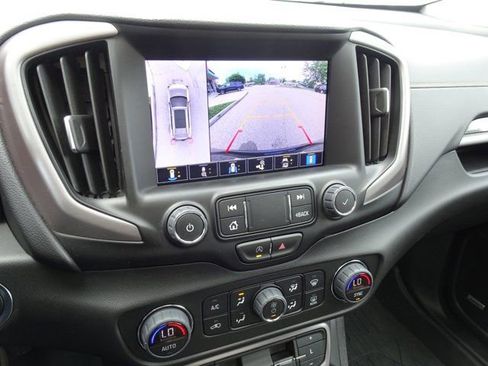 Used 2024 GMC Terrain AT4 w/ Infotainment Package II AWD/4WD image 21