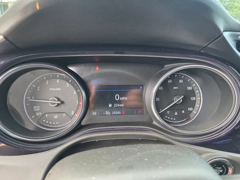 Used 2023 Buick Encore GX Select w/ Safety Package II FWD image 21