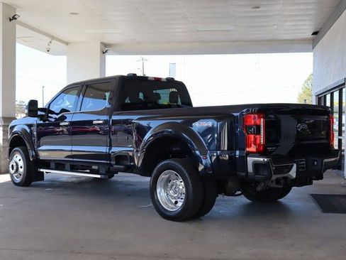 Used 2025 Ford F450 Lariat w/ Chrome Package image 3