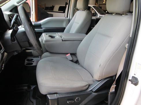 Used 2017 Ford F350 XLT w/ XLT Value Package AWD/4WD image 21