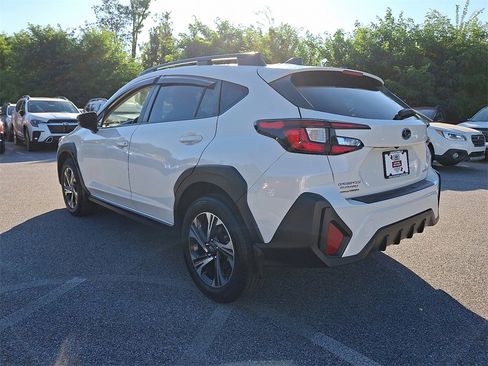 Certified 2024 Subaru Crosstrek 2.0i Premium image 5