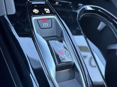 Certified 2025 Audi Q5 Premium w/ Premium Plus AWD/4WD image 31