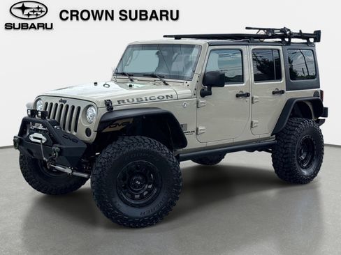 Used 2017 Jeep Wrangler Unlimited Rubicon w/ Connectivity Group AWD/4WD image 1